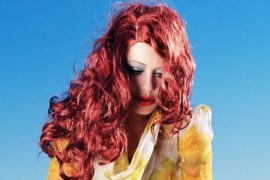 Frau mit roten haaren