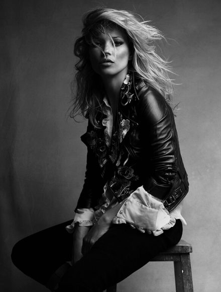 © Patrick Demarchelier, Kate Moss, London, 2010. Das "Bad Girl" der Model-Szene: Kate Moss. Drogen und Skandale konnten der Britin nichts anhaben. Sie blieb und bleibt gefragt.