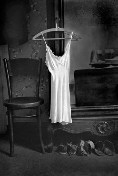 © René Groebli, Vest, from the series The Eye of Love, Paris, 1952.