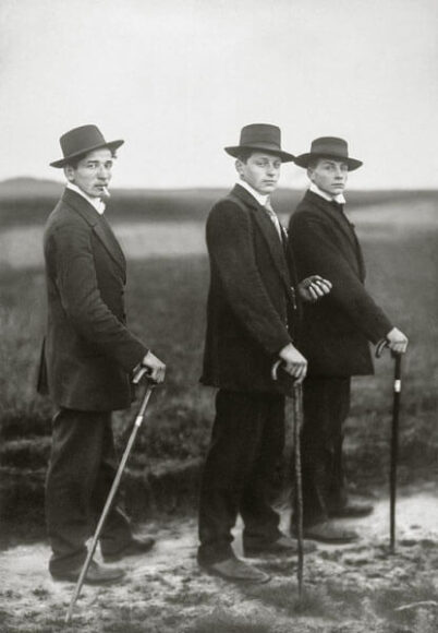 August Sander, Jungbauern, 1914, © Die Photographische Sammlung/SK Stiftung
Kultur - August Sander Archiv, Köln; BILDRECHT, Wien, 2020.