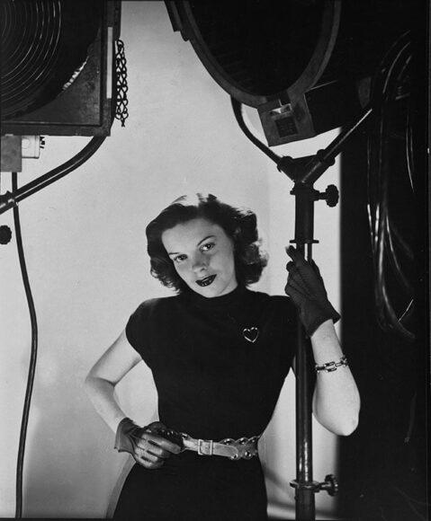 George Hoyningen-Huene, Judy Garland, Hollywood 1945, © George Hoyningen-Huene Estate Archives. 