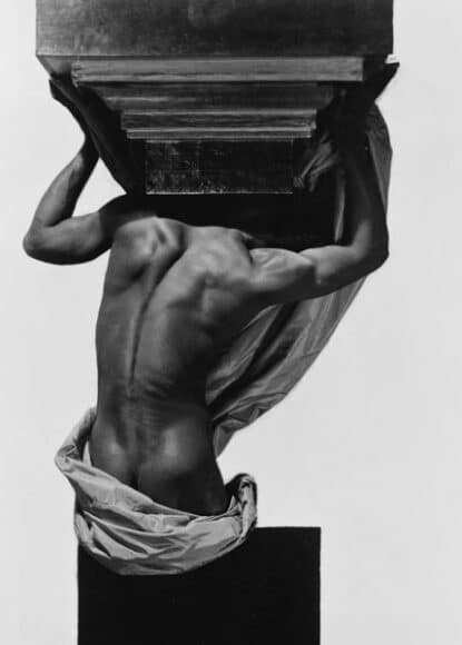 George Hoyningen‐Huene
Klassische Griechische Statue #2, 1934
© The George Hoyningen‐Huene Estate Archives