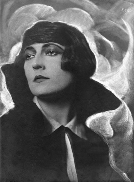 Frieda Riess, Grit Hegesa, Tänzerin, 1919 © Das Verborgene Museum