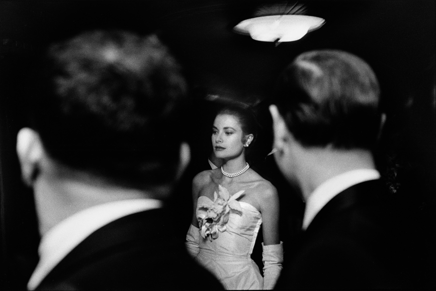 ELLIOTT ERWITT | Grace Kelly | New York City, 1956 | courtesy of Camera Work